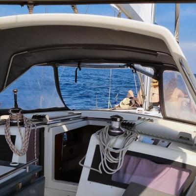 Mikros Naftilos Cruises Beneteau48 Poseidon 10 Resize